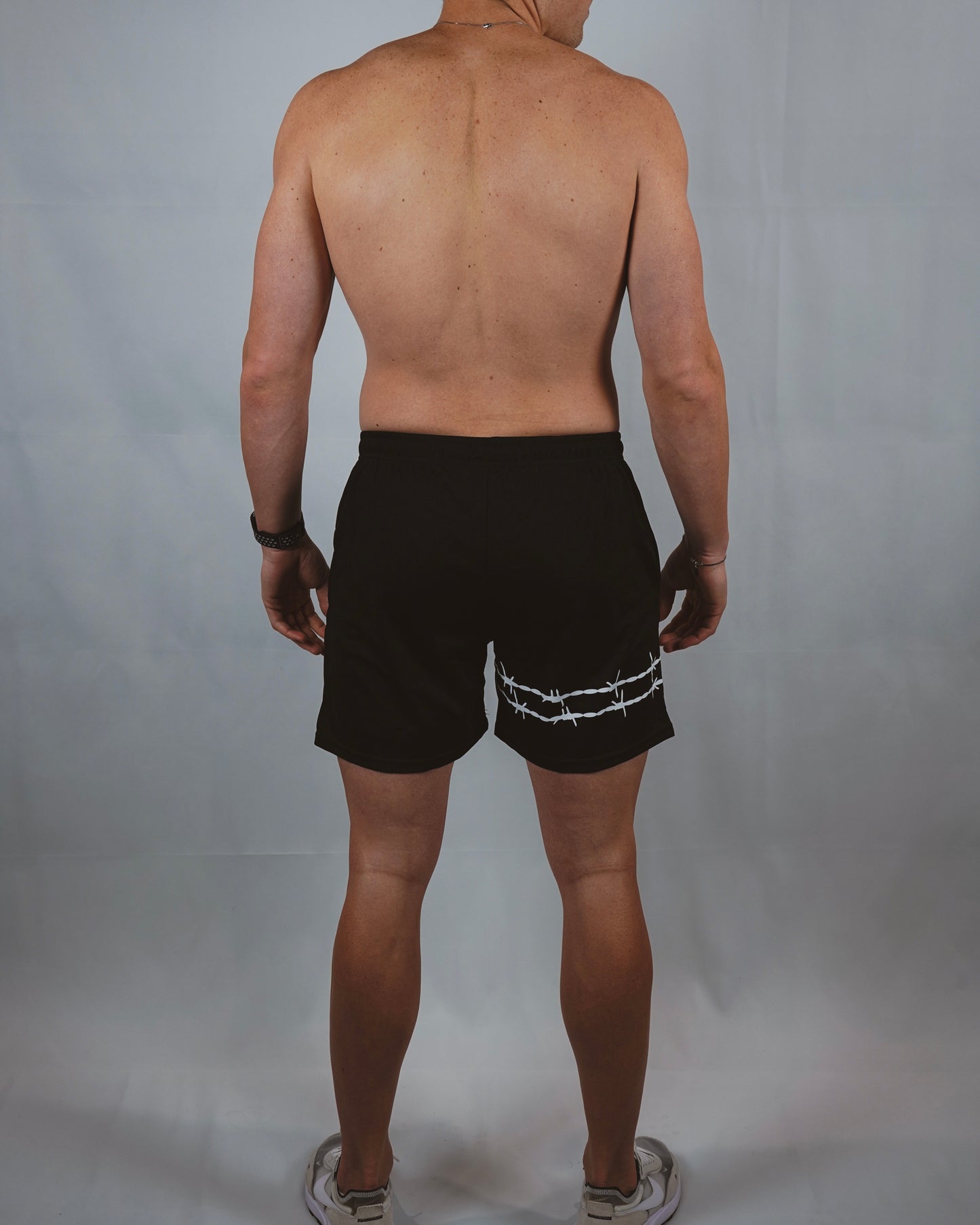 Barbwire Lifting Short